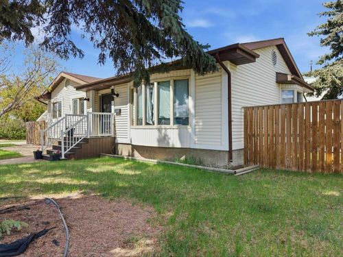 124 Martin Close, Red Deer, AB, T4R1R8 | Card Image