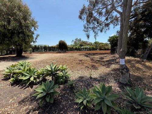 2965 Woodford Dr, La Jolla, CA, 92037-3546 | Card Image