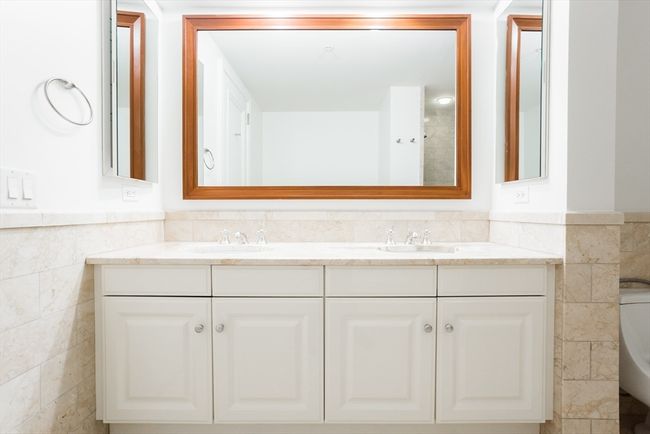 APT-11G - 1 Avery St, Condo with 2 bedrooms, 3 bathrooms and null parking in Boston MA | Image 12