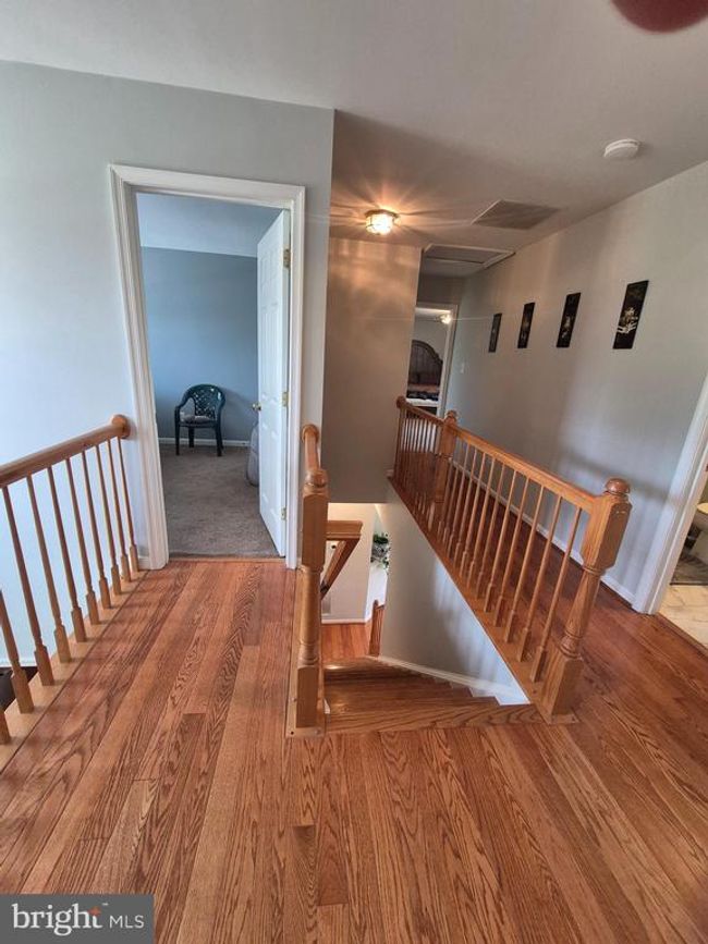 9871 Upper Mill Loop, House other with 5 bedrooms, 4 bathrooms and null parking in BRISTOW VA | Image 25