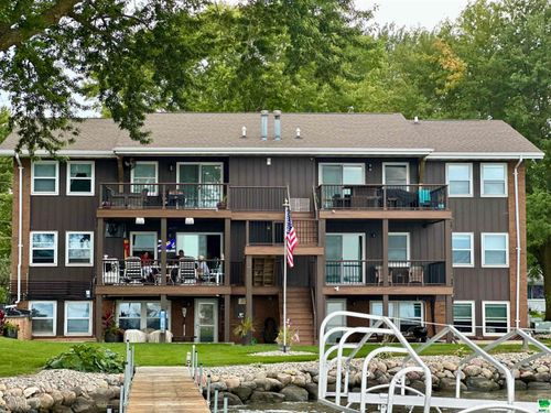 111 N Emerald Dr, Storm Lake, IA, 50588-2764 | Card Image