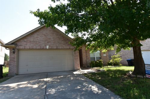 10020 Chapel Rock Dr, Fort Worth, TX, 76116-1239 | Card Image
