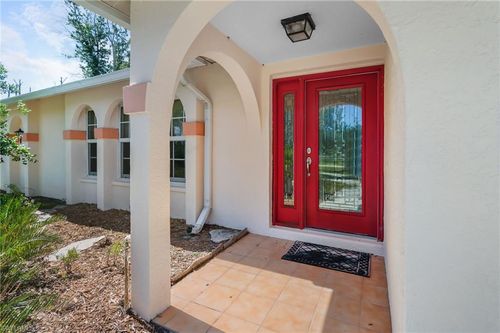 4411 Cedar St, ST. JAMES CITY, FL, 33956-2424 | Card Image