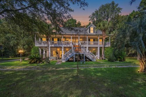 7909 Edingsville Beach Rd, Edisto Island, SC, 29438-6994 | Card Image