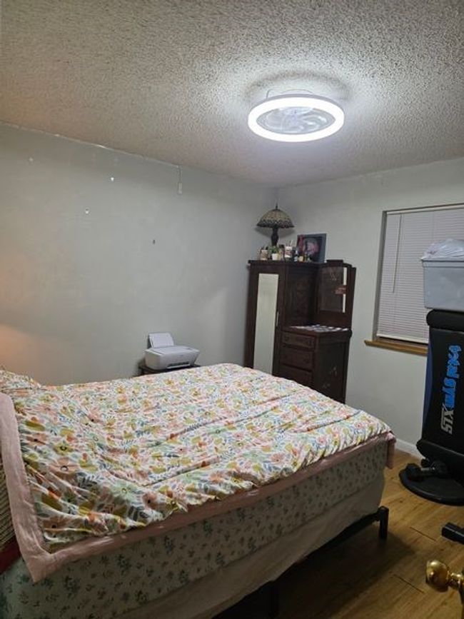 1224 Sw 10 Th St, House other with 2 bedrooms, 1 bathrooms and null parking in Cross City FL | Image 6