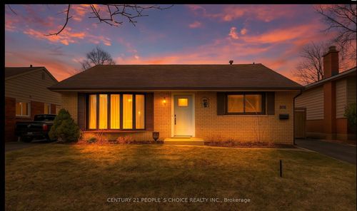 {{alt}} | Card Image