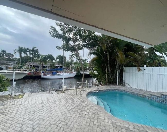 1512 Sw 5 Th St, House other with 3 bedrooms, 2 bathrooms and null parking in Fort Lauderdale FL | Image 20