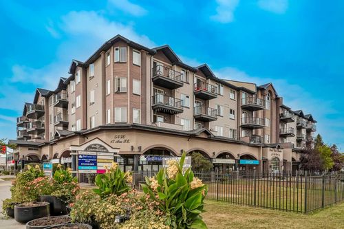 401-1727 54 St Se, Calgary, AB, T2A1B7 | Card Image