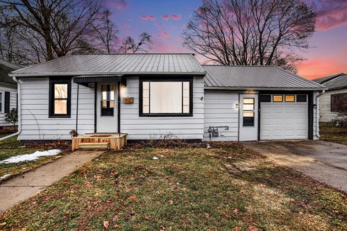 512 Center St, Sturgis, MI, 49091-1141 | Card Image