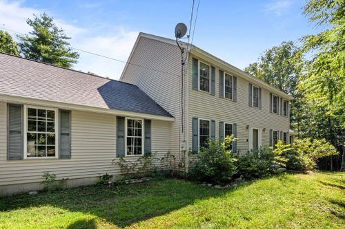37 Dupaw Gould Rd, Brookline, NH, 03033-2228 | Card Image