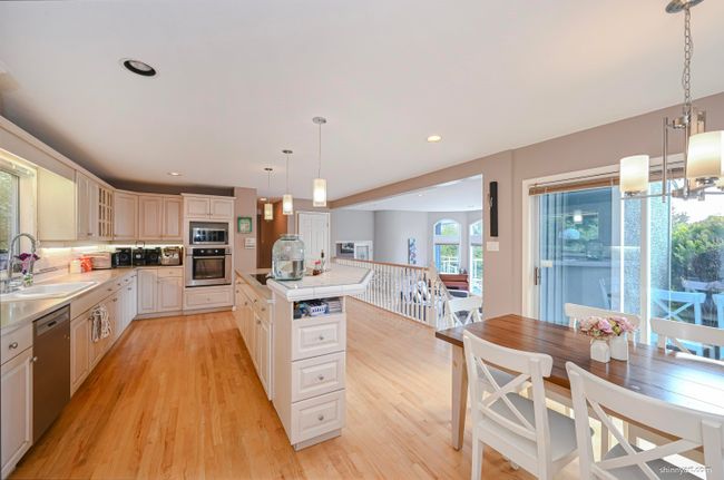 3945 Braemar Place, House other with 6 bedrooms, 4 bathrooms and 2 parking in North Vancouver BC | Image 16
