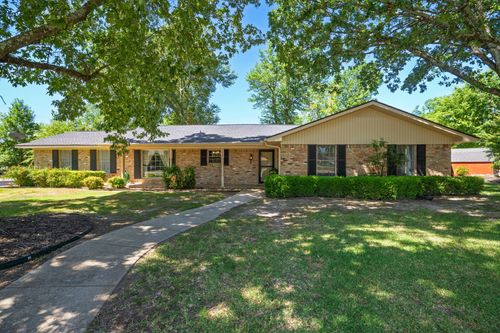 2617 Park St, Commerce, TX, 75428-3805 | Card Image
