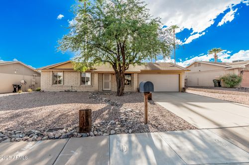 10622 S 44th St, Phoenix, AZ, 85044-1403 | Card Image