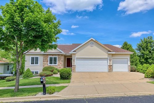 417 Skyview Drive, Waunakee, WI, 53597 | Card Image