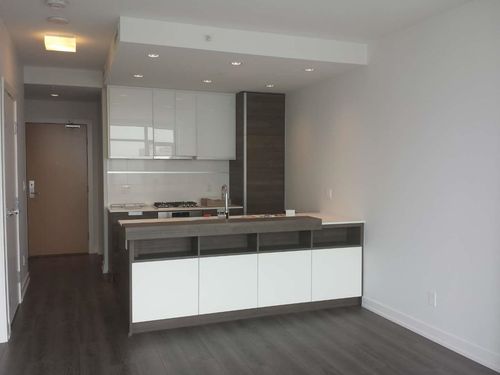 19xx-4688 Kingsway, Burnaby, BC, V5H0E9 | Card Image