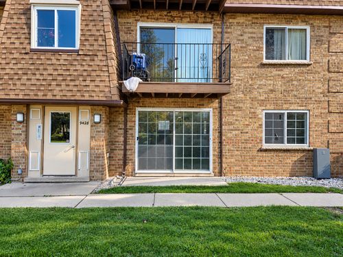 1s-9428 Bay Colony Dr, Des Plaines, IL, 60016-3637 | Card Image