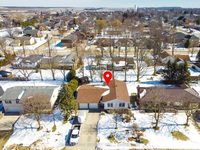 73 Sunset Ave, House other with 4 bedrooms, 3 bathrooms and 4 parking in Warwick ON | Image 43