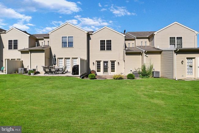 771 Creekside Dr, Townhouse with 3 bedrooms, 3 bathrooms and null parking in HUMMELSTOWN PA | Image 27