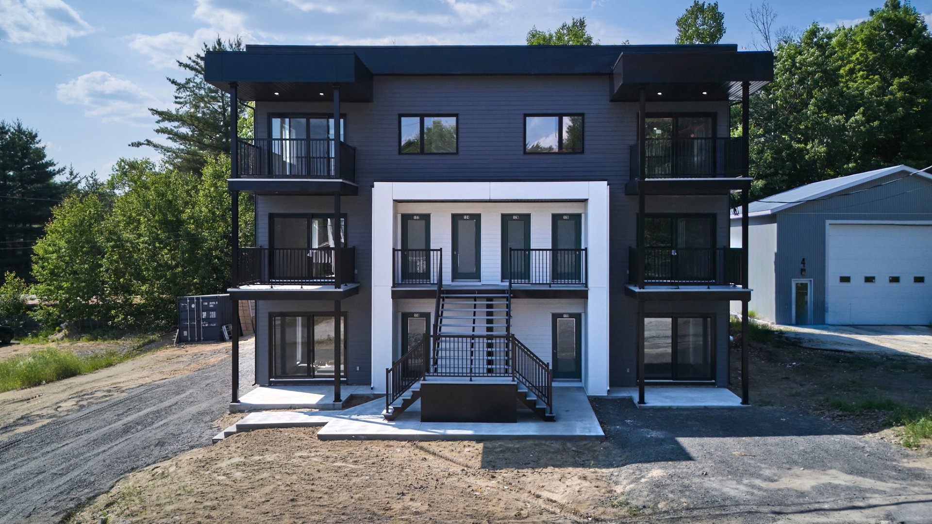 Residential Lease in Grandes-Piles 3