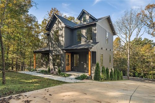 1753 N Walnut Ave, Fayetteville, AR, 72703-2631 | Card Image