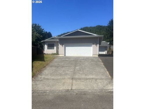 142 Swain Ct, Reedsport, OR, 97467-1777 | Card Image
