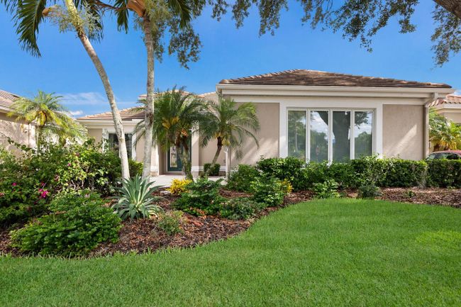 8771 52 Nd Ave E, House other with 2 bedrooms, 2 bathrooms and null parking in BRADENTON FL | Image 5