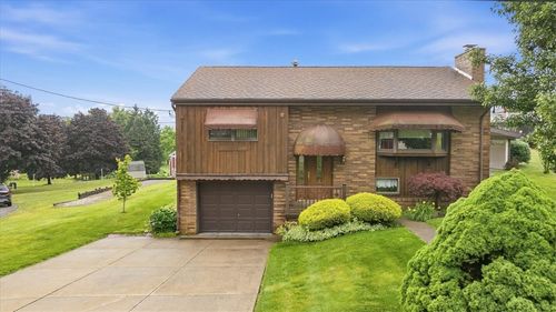 157 Gourley Ln, Monaca, PA, 15061-2817 | Card Image