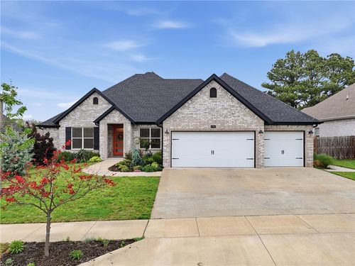 1741 Grace Pl, Bentonville, AR, 72713-3070 | Card Image