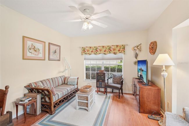 UNIT-101 - 404 Laurel Lake Dr, Condo with 2 bedrooms, 2 bathrooms and null parking in VENICE FL | Image 4