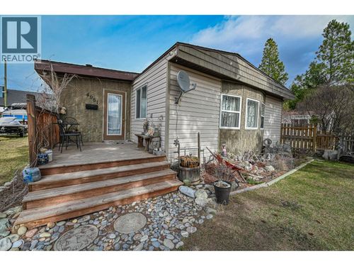 4981 Spruce Ave, Canal Flats, BC, V0B1B0 | Card Image