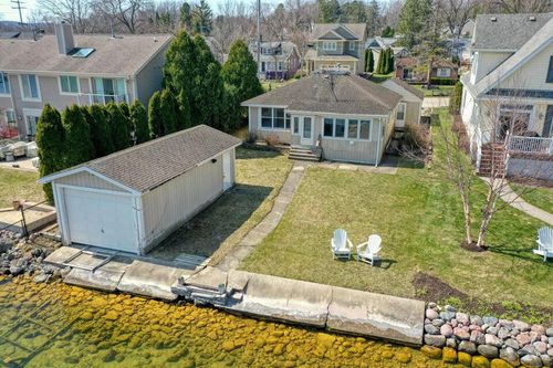 1603 Milwaukee Street, Delafield, WI, 53018 | Card Image