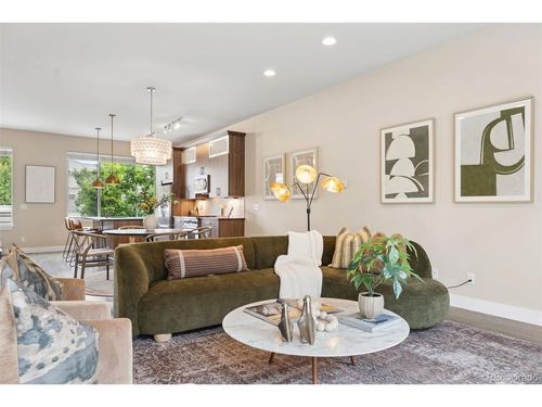 2933 Umatilla St, Denver, CO, 80211-3832 | Card Image