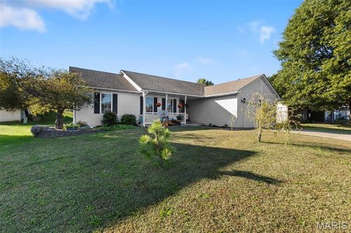 639 Bunker Dr, Jackson, MO, 63755-3262 | Card Image