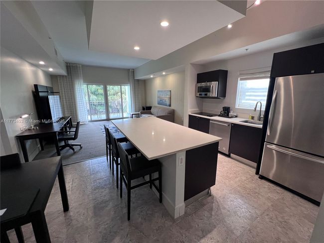 916 - 5300 Nw 87 Th Ave, Condo with 1 bedrooms, 2 bathrooms and null parking in Doral FL | Image 7