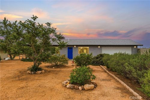58193 Campanula St, Yucca Valley, CA, 92284-8601 | Card Image