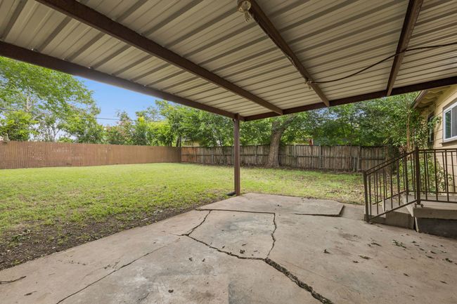 Covered patio | Image 24