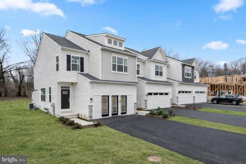 sutton-00 Tullow Hill Drive, Kennett Square, PA, 19348 | Card Image