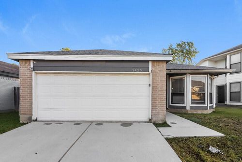 3425 Benfield Dr, Houston, TX, 77082-3606 | Card Image