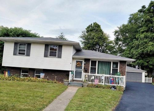 811 Henry Ct, Hobart, IN, 46342 | Card Image