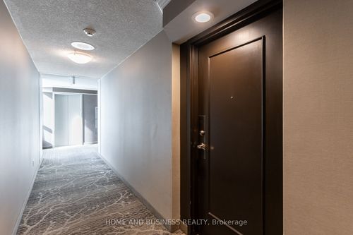 1807-4470 Tucana Crt, Mississauga, ON, L5R3K8 | Card Image