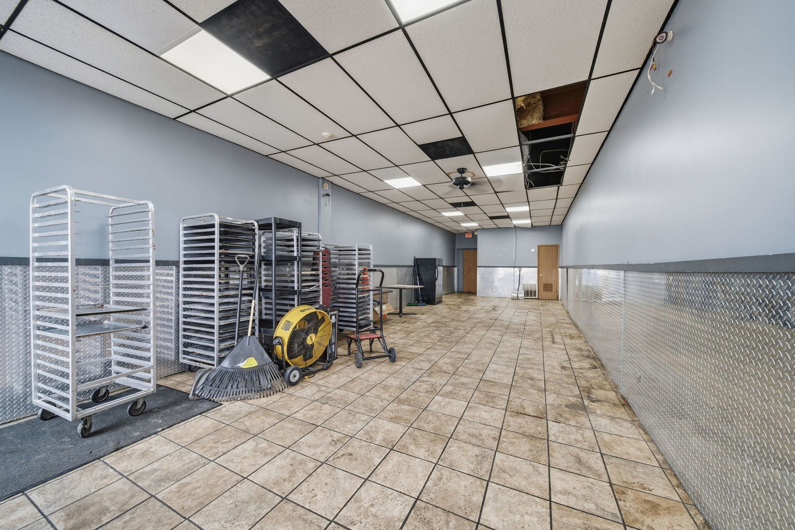 Commercial Lease in Midlothian 4