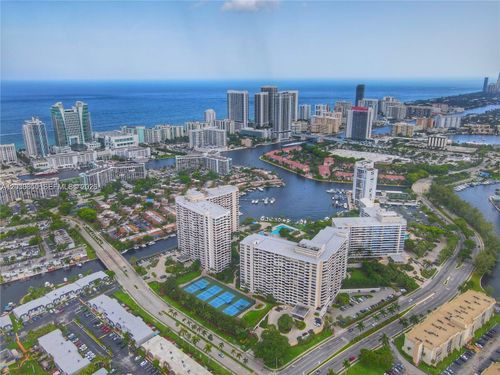 705-600 Three Islands Blvd, Hallandale Beach, FL, 33009-7800 | Card Image