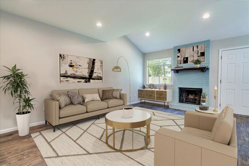 a-408 Vista West Ct, Bastrop, TX, 78602-1403 | Card Image