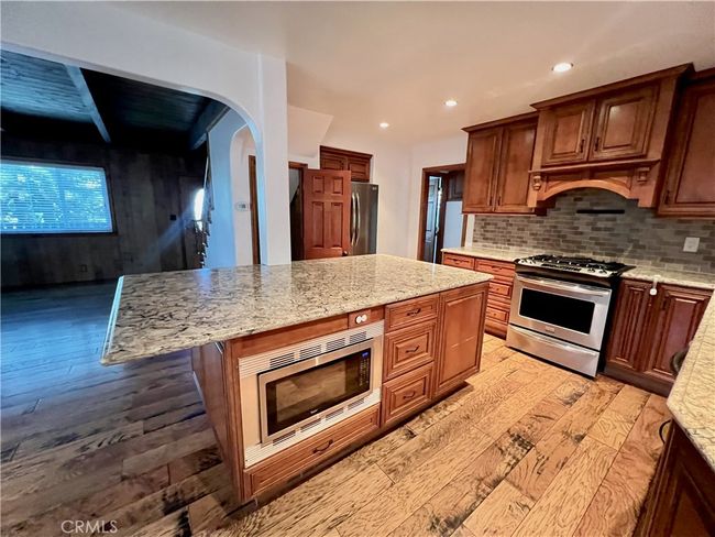 Beautiful kitchen cabinets. | Image 14
