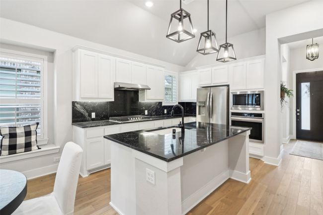 8128 Legacy Trl, House other with 3 bedrooms, 2 bathrooms and null parking in Mckinney TX | Image 12