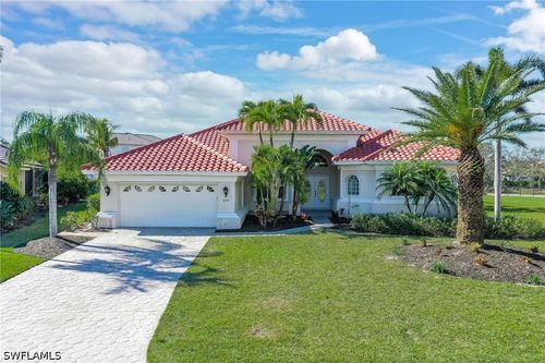 8252 Southwind Bay Cir, FORT MYERS, FL, 33908-6028 | Card Image