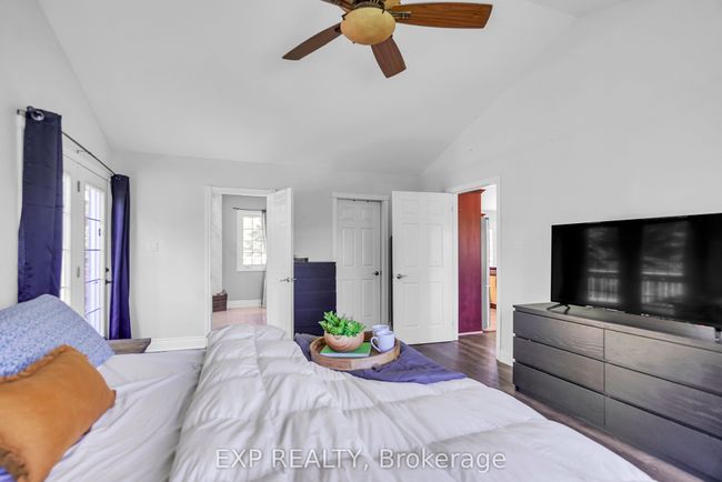 854 Scuttlehole Rd, House other with 5 bedrooms, 3 bathrooms and 12 parking in Roslin ON | Image 13