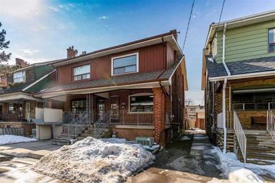 MAIN - 1822 Dufferin St, Home with 2 bedrooms, 1 bathrooms and null parking in Toronto ON | Image 1