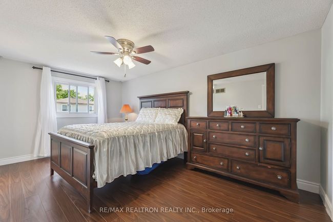 6 Gardiner Dr, House other with 6 bedrooms, 4 bathrooms and 2 parking in Ajax ON | Image 21