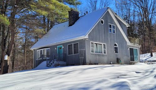 94 Hill Top Rd, Rhinebeck, NY, 12572-2406 | Card Image